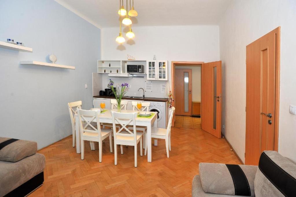 Condo In Vinohrady Prag Dış mekan fotoğraf
