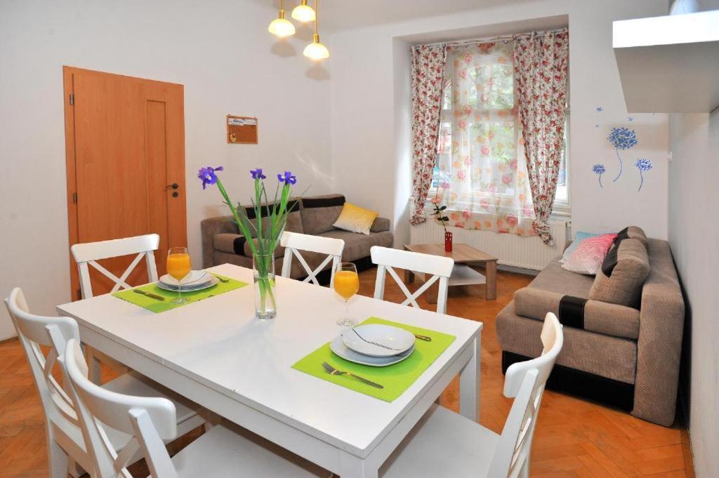 Condo In Vinohrady Prag Dış mekan fotoğraf